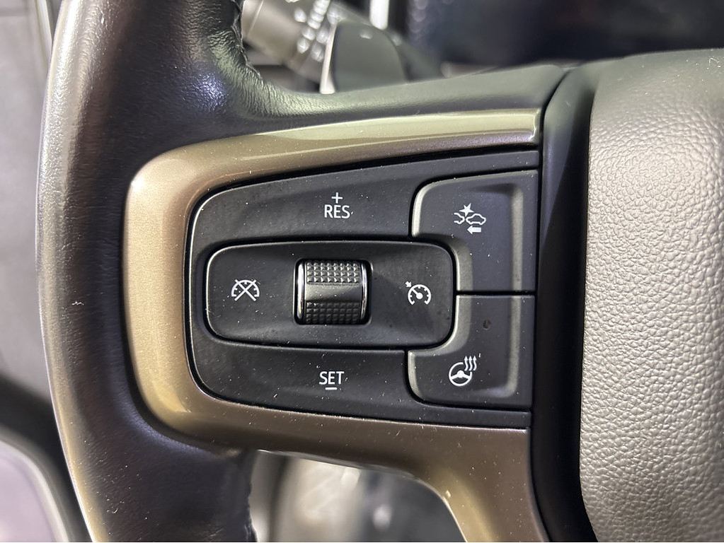 2023 Chevrolet Silverado 1500 Located at Smart Motors Toyota light-box-slides