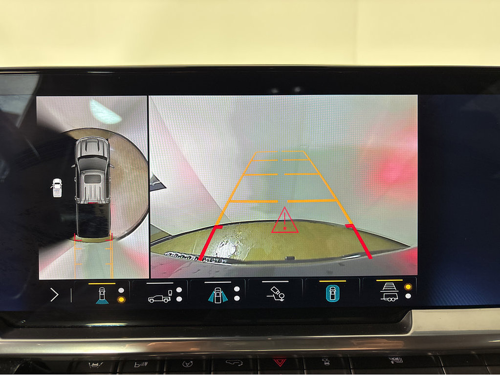 2023 Chevrolet Silverado 1500 Located at Smart Motors Toyota light-box-slides