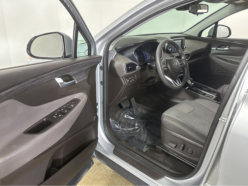 2020 Hyundai Santa Fe Located at Smart Motors Toyota light-box-slides