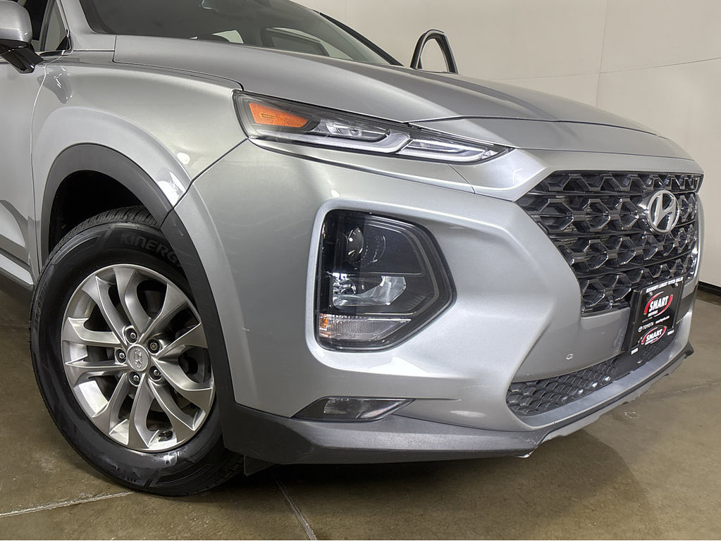 2020 Hyundai Santa Fe Located at Smart Motors Toyota slide-image