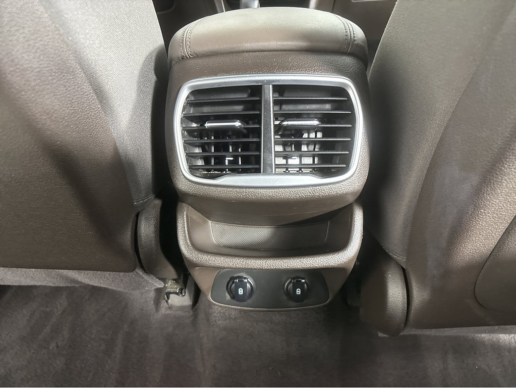 2020 Hyundai Santa Fe Located at Smart Motors Toyota slide-image