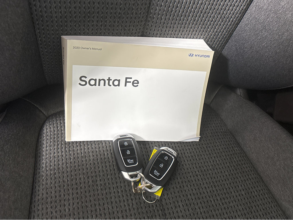 2020 Hyundai Santa Fe Located at Smart Motors Toyota light-box-slides