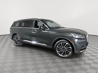 Thumbnail - 2023 Lincoln Aviator