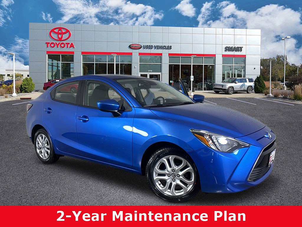 2018 Toyota Yaris iA Located at Smart Motors Toyota light-box-slides