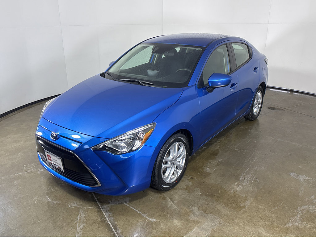 2018 Toyota Yaris iA Located at Smart Motors Toyota light-box-slides