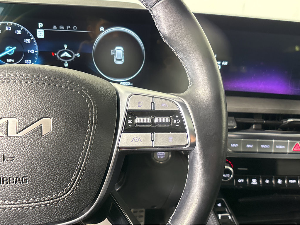 2024 Kia Telluride Located at Smart Motors Toyota slide-image