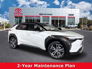 Thumbnail - 2023 Toyota bZ4X