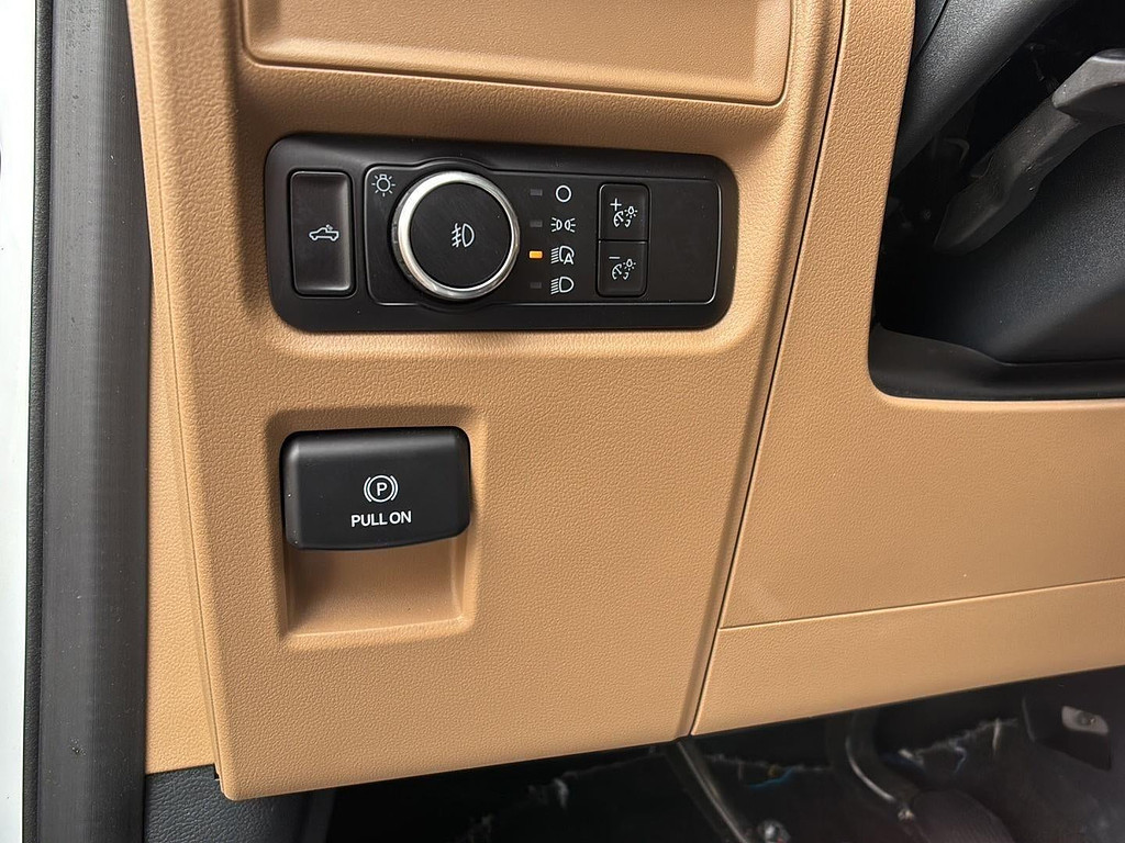 2023 Ford F-150 XLT - Photo 19