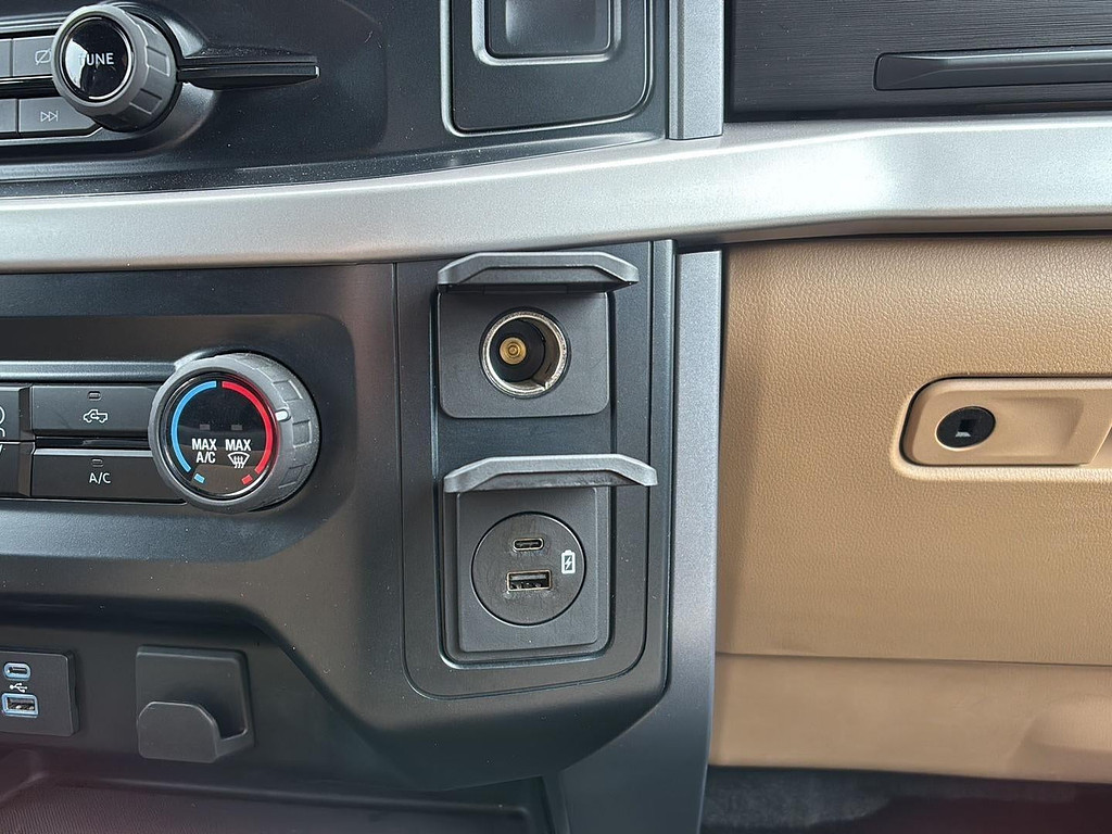 2023 Ford F-150 XLT - Photo 27