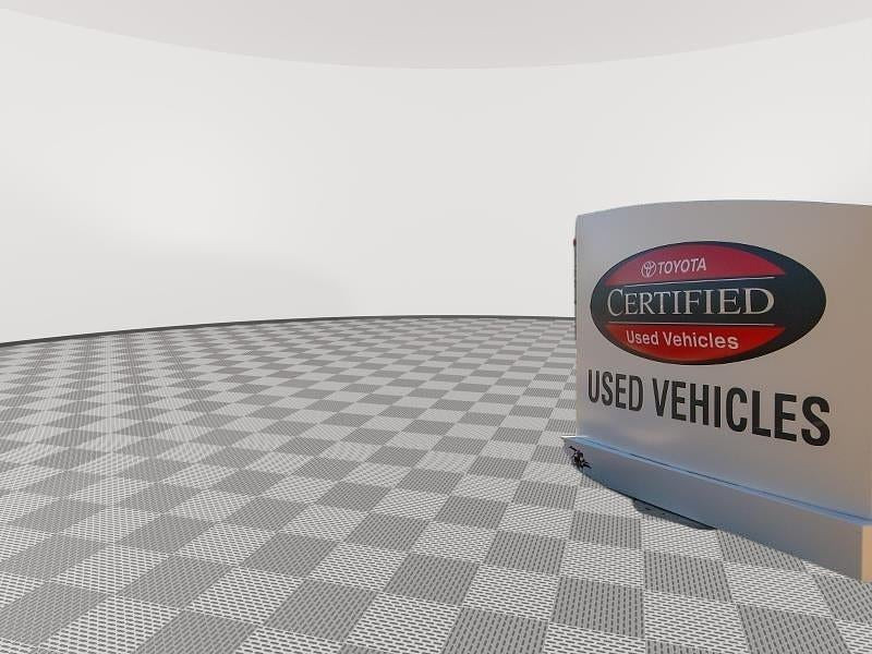 2023 Chrysler Pacifica Located at Smart Motors Toyota light-box-slides