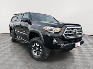 Thumbnail - 2017 Toyota Tacoma