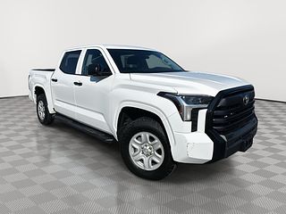 Thumbnail - 2023 Toyota Tundra