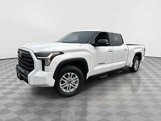 Thumbnail - 2022 Toyota Tundra