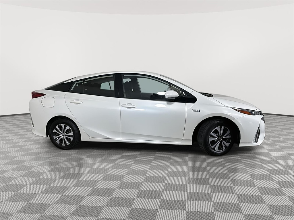2020 Toyota Prius Prime Located at Smart Motors Toyota slide-image