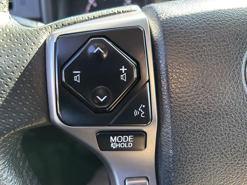 2021 Toyota 4Runner SR5 - Photo 23