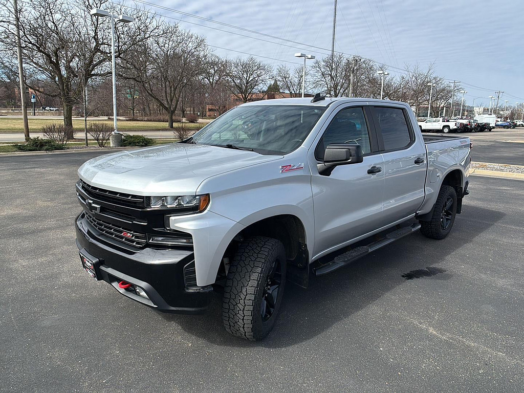 2021 Chevrolet Silverado 1500 Located at Smart Motors Toyota light-box-slides