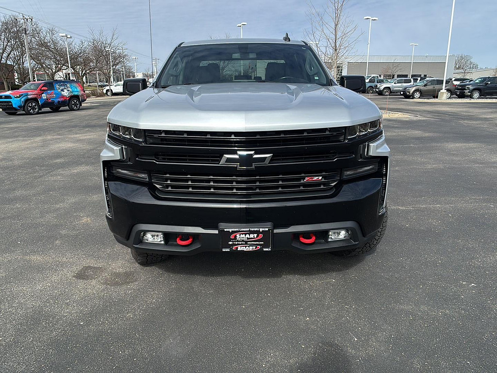 2021 Chevrolet Silverado 1500 Located at Smart Motors Toyota light-box-slides