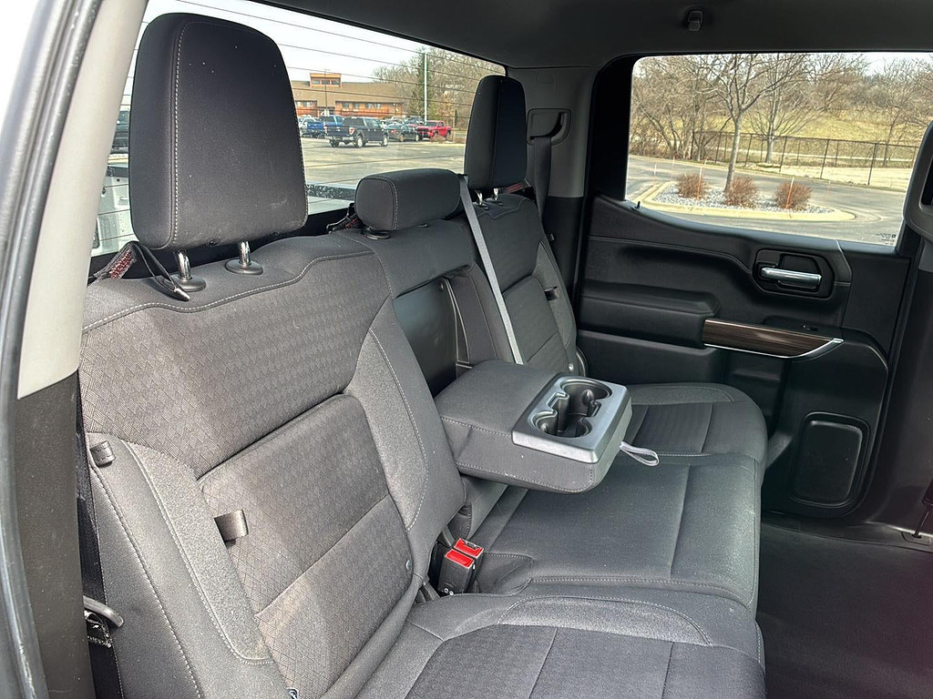 2021 Chevrolet Silverado 1500 Located at Smart Motors Toyota light-box-slides