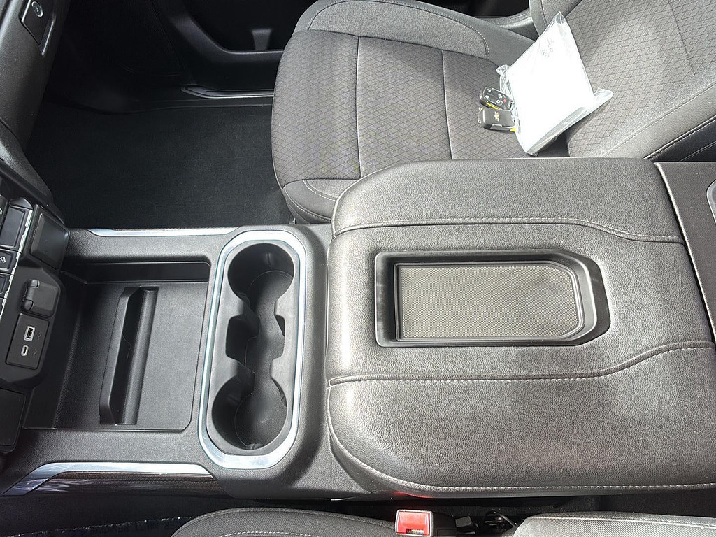 2021 Chevrolet Silverado 1500 Located at Smart Motors Toyota slide-image