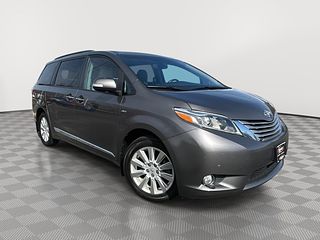 Thumbnail - 2017 Toyota Sienna