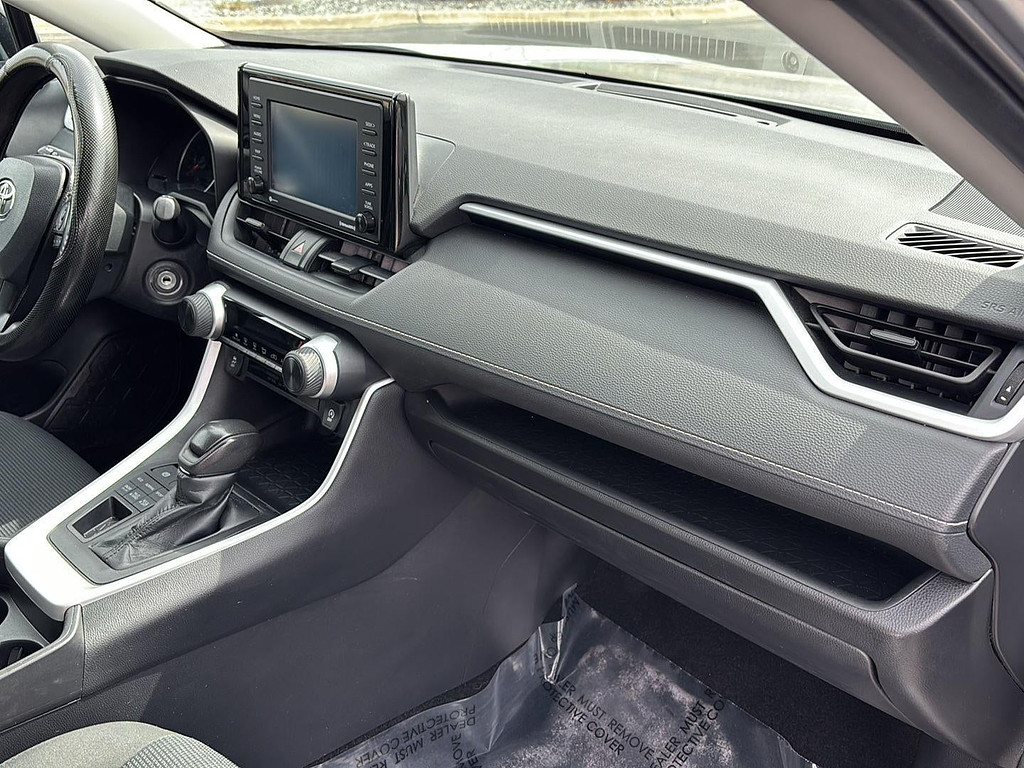 2021 Toyota RAV4 Located at Smart Motors Toyota light-box-slides