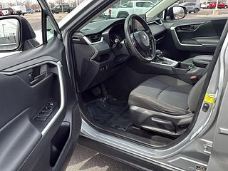 Thumbnail - 2022 Toyota RAV4