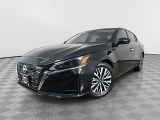 Thumbnail - 2023 Nissan Altima