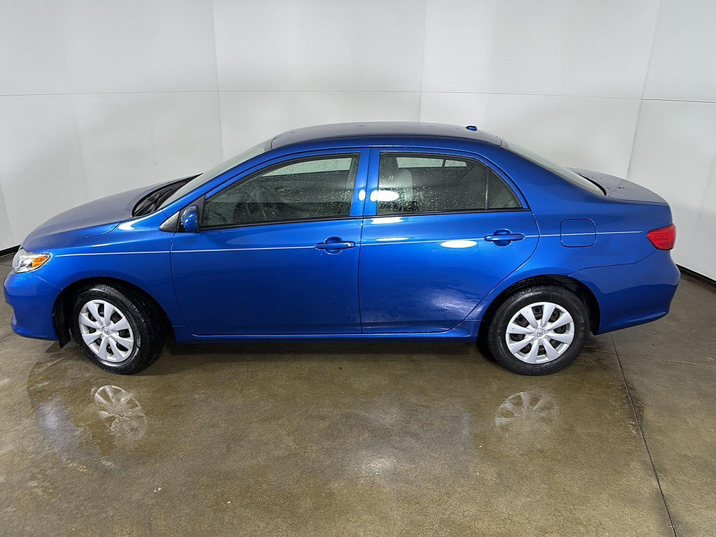 2009 Toyota Corolla Located at Smart Motors Toyota light-box-slides
