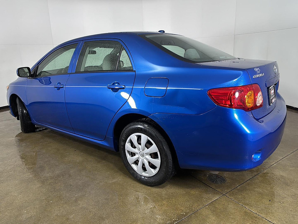 2009 Toyota Corolla Located at Smart Motors Toyota light-box-slides