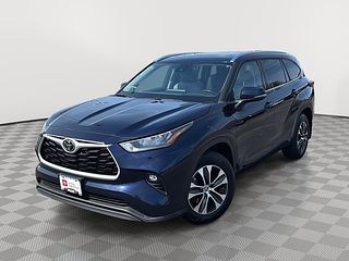 Thumbnail - 2020 Toyota Highlander