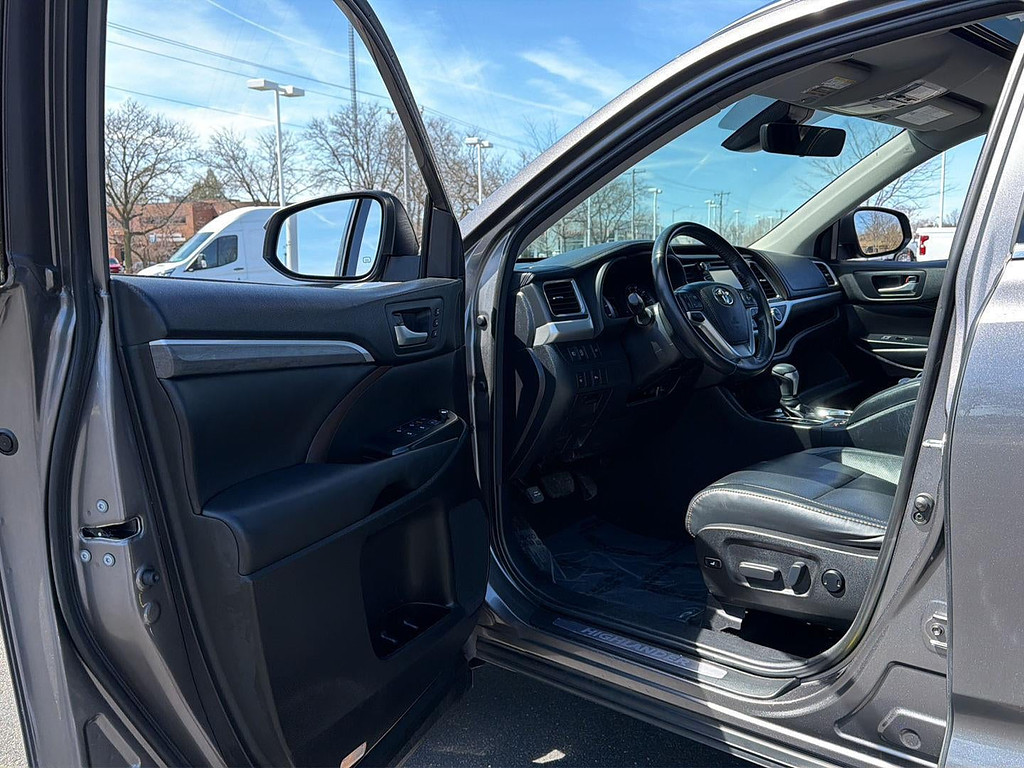 2018 Toyota Highlander Limited