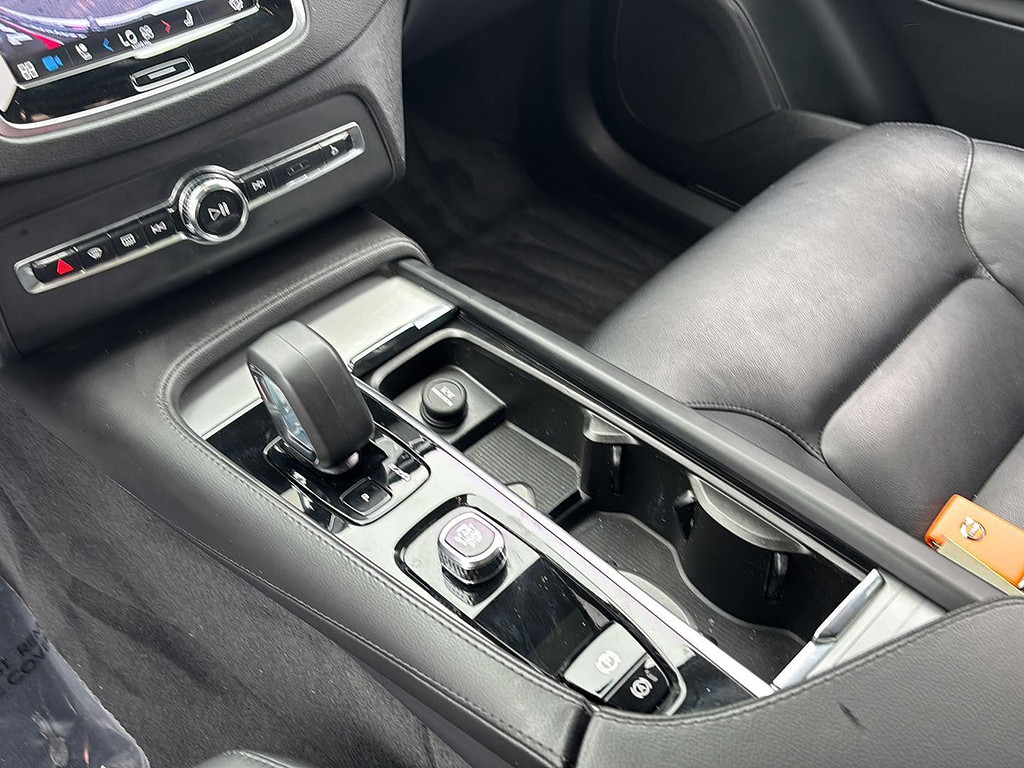 2023 Volvo XC90 Located at Smart Motors Toyota slide-image