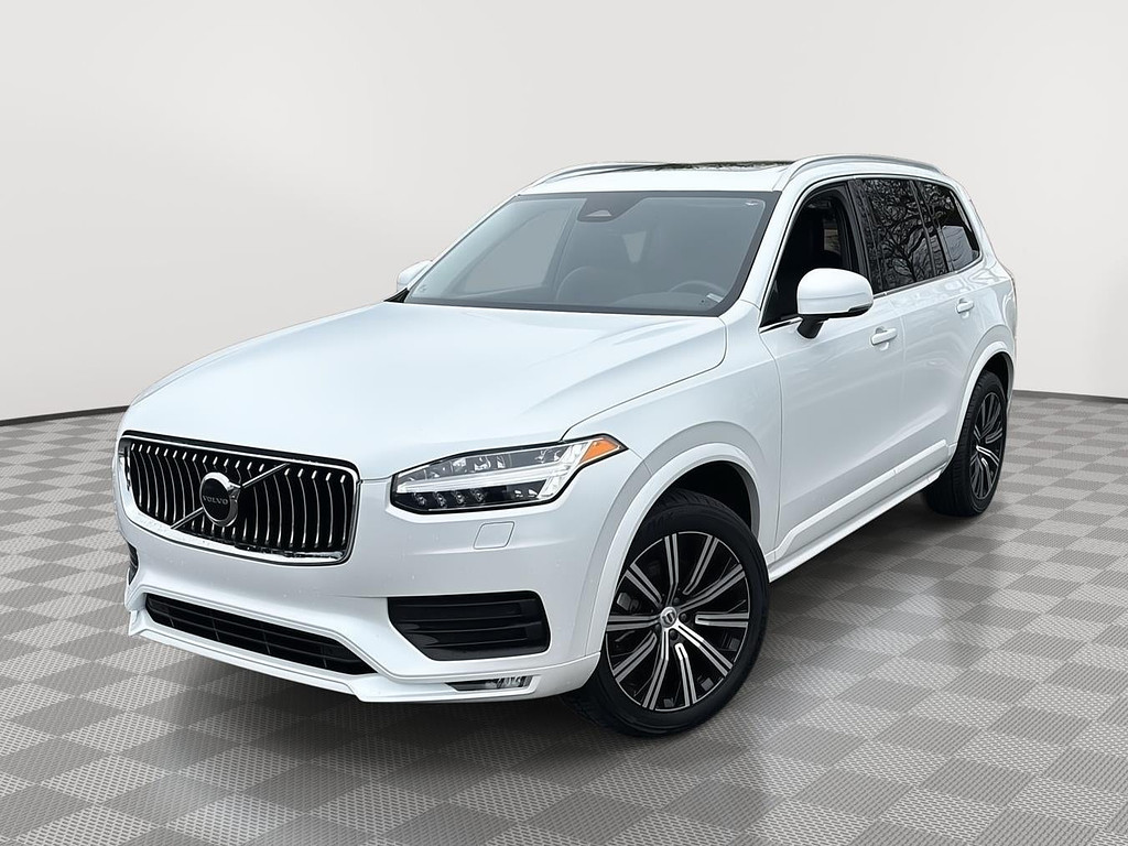 2023 Volvo XC90 B5 Core 4WD's photo