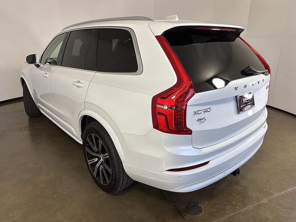 2023 Volvo XC90 Located at Smart Motors Toyota light-box-slides
