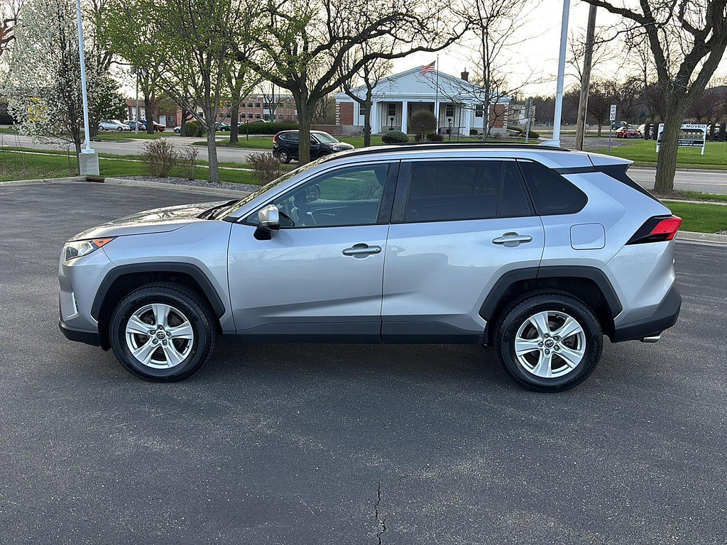 2020 Toyota RAV4 Located at Smart Motors Toyota light-box-slides