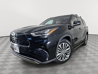 Thumbnail - 2021 Toyota Highlander