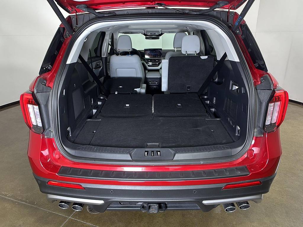 2025 Ford Explorer Located at Smart Motors Toyota slide-image