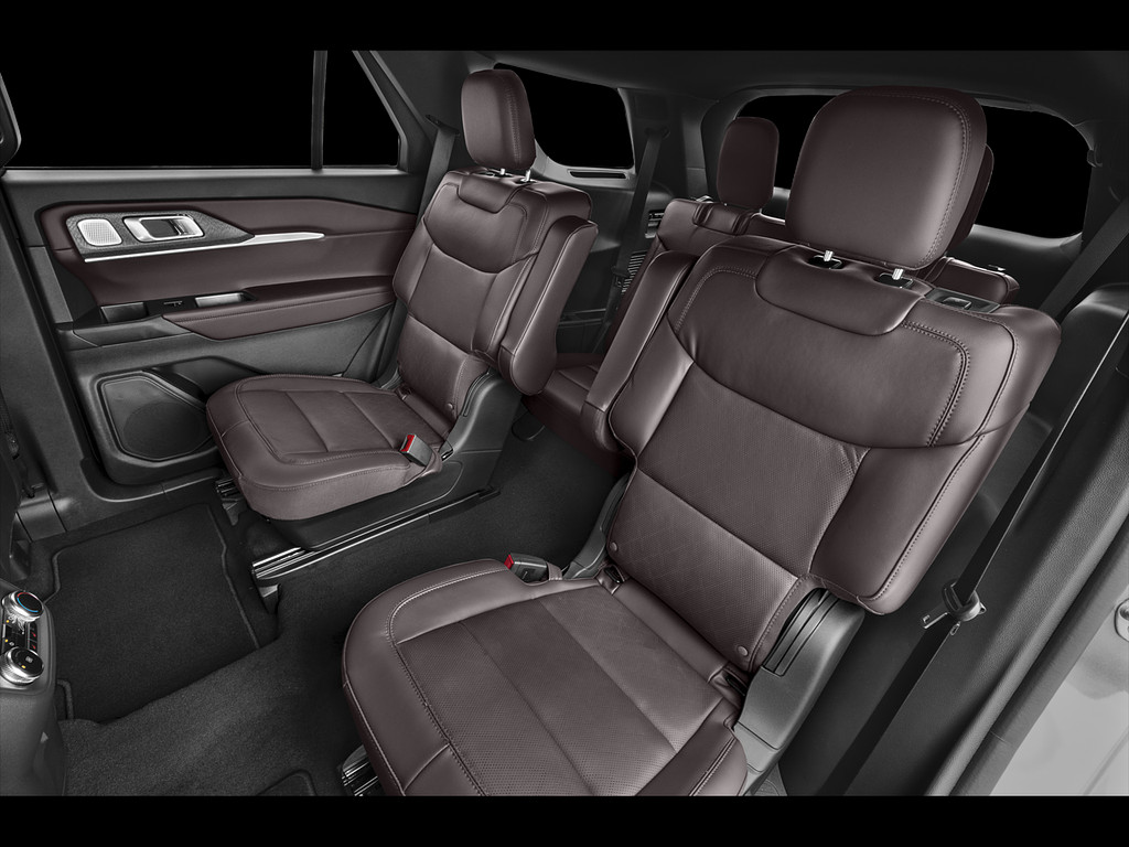 2025 Ford Explorer Located at Smart Motors Toyota slide-image