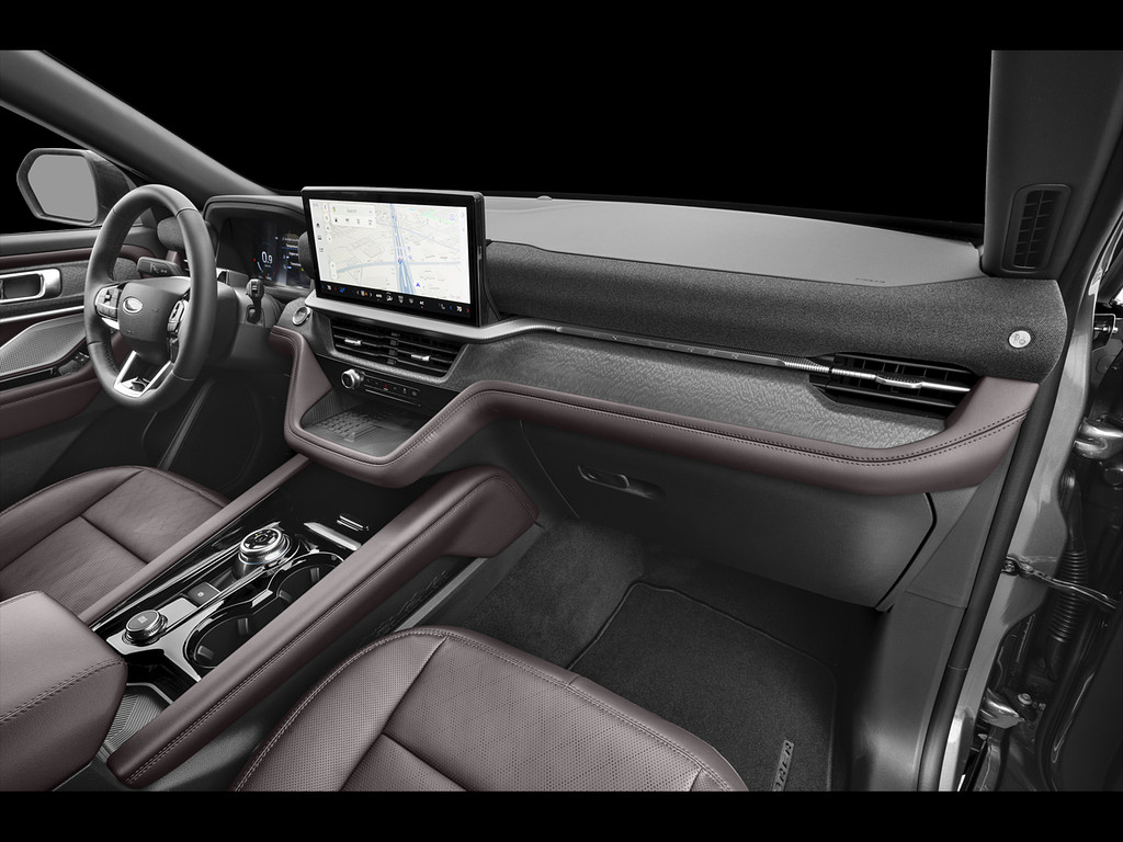 2025 Ford Explorer Located at Smart Motors Toyota slide-image
