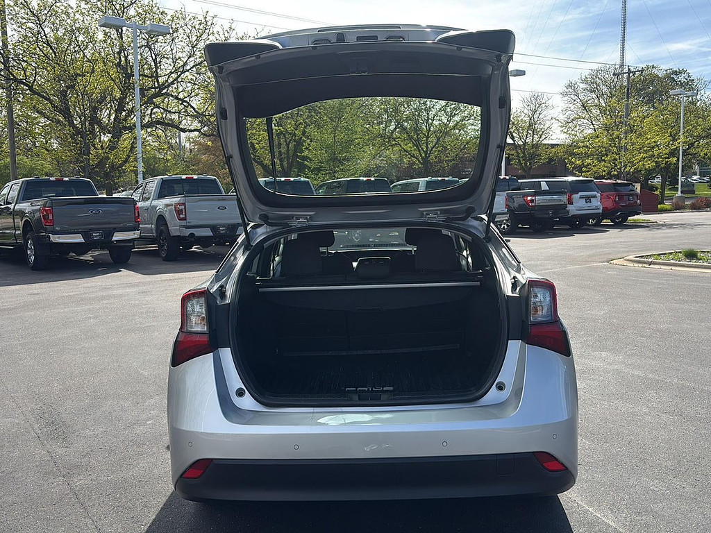 2022 Toyota Prius Located at Smart Motors Toyota slide-image