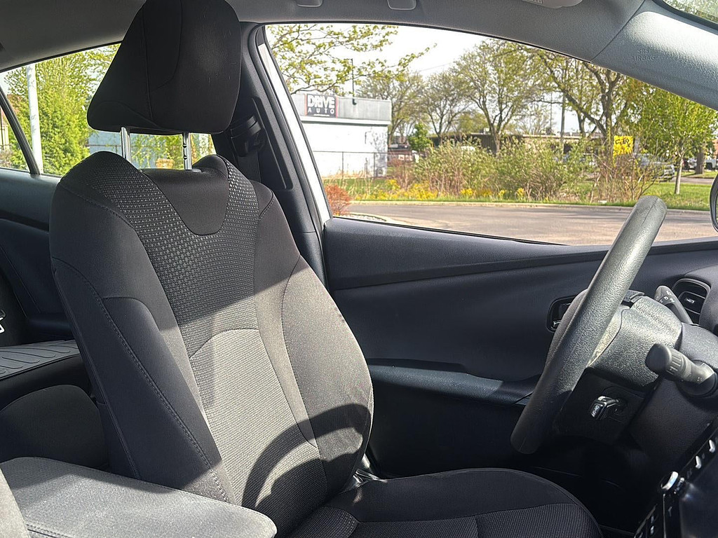 2022 Toyota Prius Located at Smart Motors Toyota slide-image