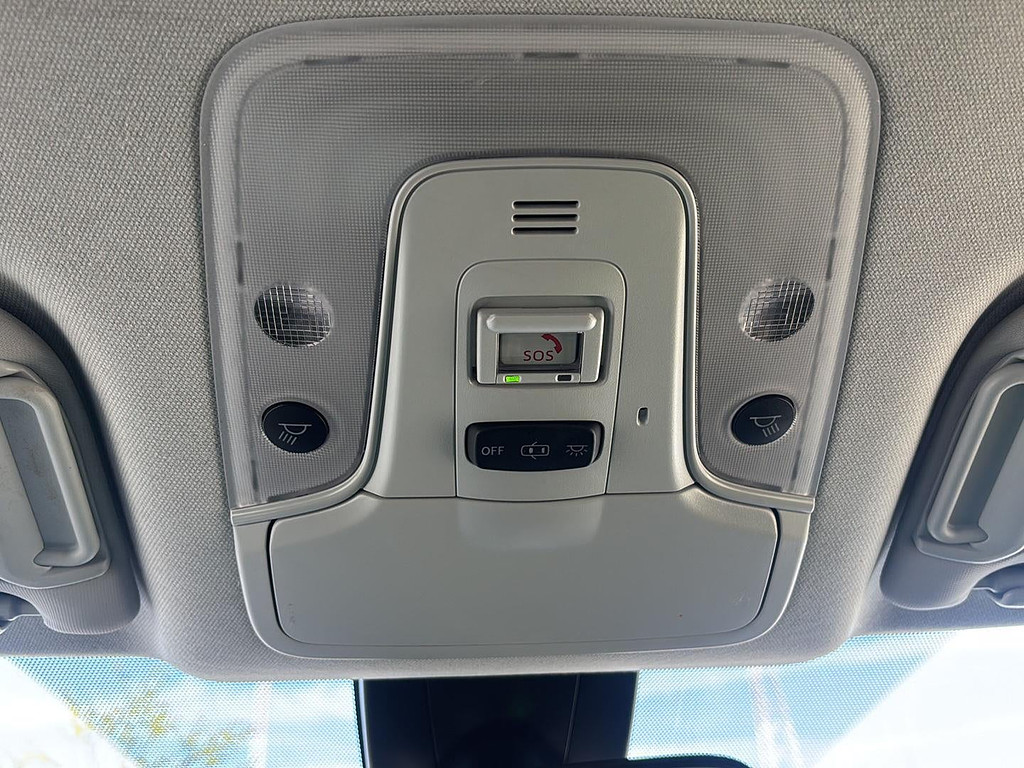 2022 Toyota Prius Located at Smart Motors Toyota slide-image