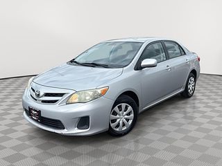 Thumbnail - 2011 Toyota Corolla