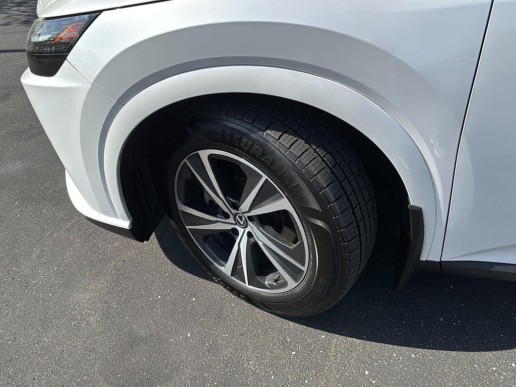 2023 Lexus RX Located at Smart Motors Toyota light-box-slides