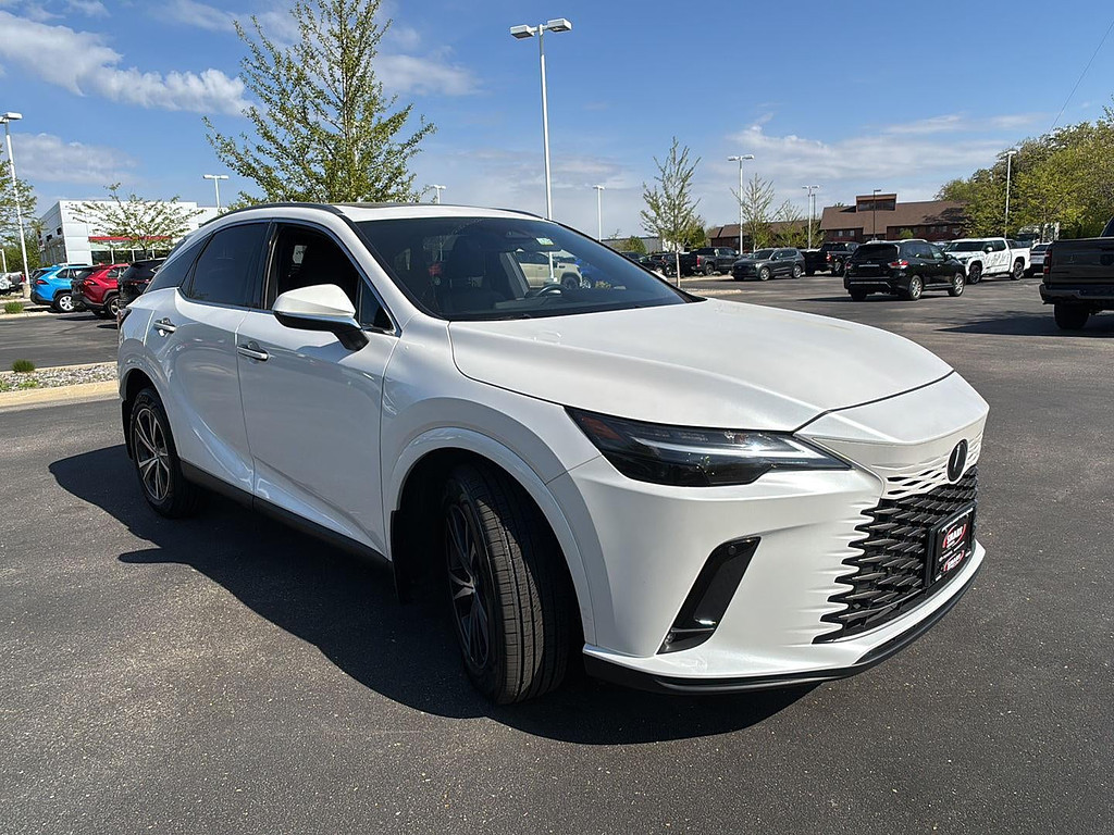 2023 Lexus RX Located at Smart Motors Toyota light-box-slides