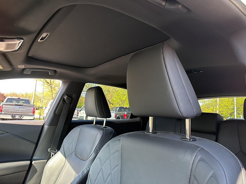 2023 Lexus RX Located at Smart Motors Toyota light-box-slides