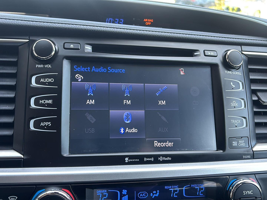 2019 Toyota Highlander Located at Smart Motors Toyota slide-image