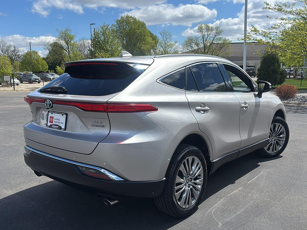 2022 Toyota Venza Located at Smart Motors Toyota light-box-slides