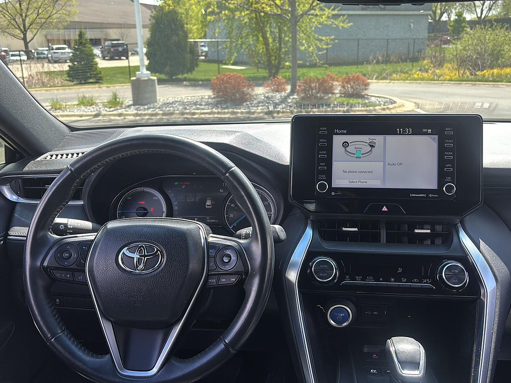 2022 Toyota Venza Located at Smart Motors Toyota light-box-slides