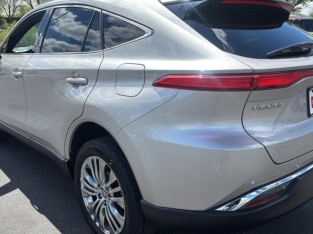 2022 Toyota Venza Located at Smart Motors Toyota light-box-slides